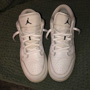 Air jordan 1’s low